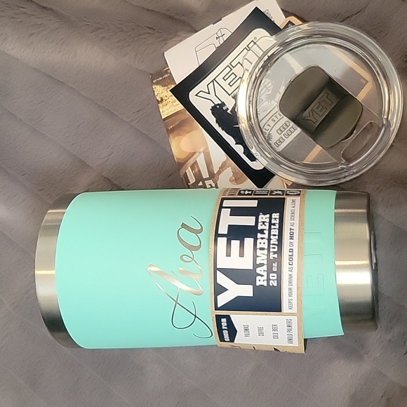Yeti 20 oz tumbler-Ava - Picture 2 of 4